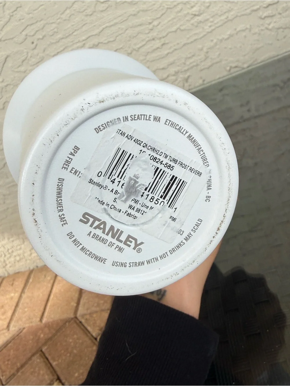 Stanley 40oz Quencher White Neon Rainbow Logo Tumbler Rare Color - Picture 6 of 6